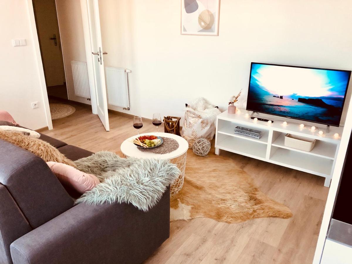 Ferienwohnung Rezidence Weisovka Budweis Exterior foto